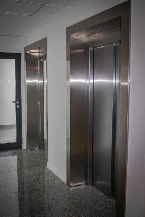 Urban Space Apartament 80 - Free Parking Wrocław Zewnętrze zdjęcie
